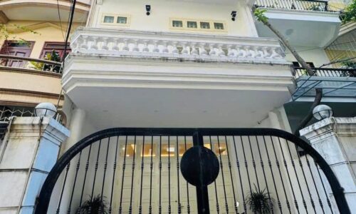 BIỆT THỰ ĐỘI CẤN – MẶT NGÕ PHÂN LÔ Ô TÔ – Ô CHỜ THANG MÁY – 2 THOÁNG TRƯỚC SAU – Ở SƯỚNG.