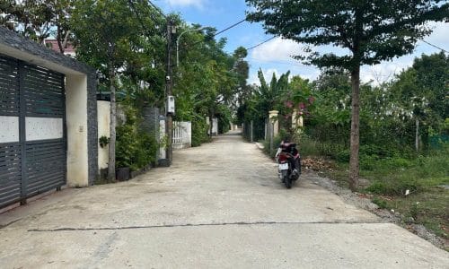 BÁN LÔ ĐẤT ĐƯỜNG LÝ NAM ĐẾ HƯƠNG LONG TP Huế  Diện tích 130m2 ngan 5m